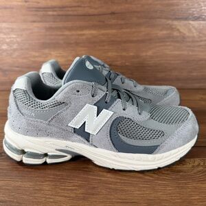 New Balance 2002r Gray Suede Sneakers Size 2Y Shoes